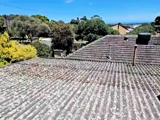 Asbestos roof before treatment